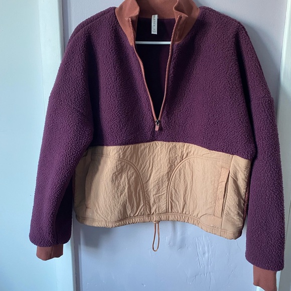 Fleece Pullover Burgundy Jacket - Picture 13 of 15